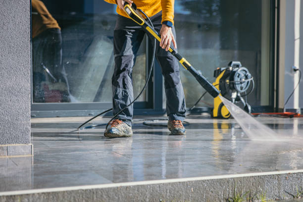 Best Parking Lot and Garage Cleaning  in North Weeki Wachee, FL